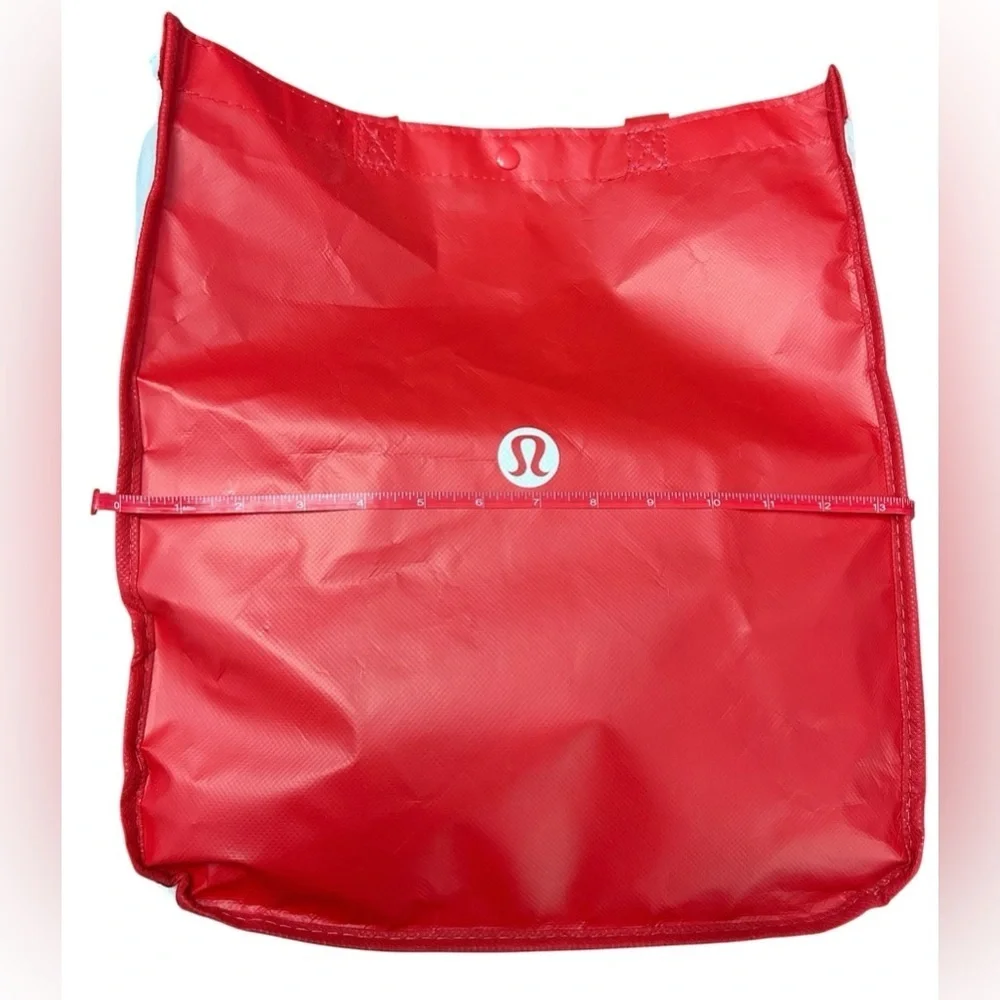 Lululemon Athletica Large Reuseable Red/White Tote Bag with snap